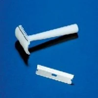 Deroyal #31-263, RAZOR, PREP, DOUBLE COMB, EACH Image Deroyal #31-263, RAZOR, PREP, DOUBLE COMB, EACH Image