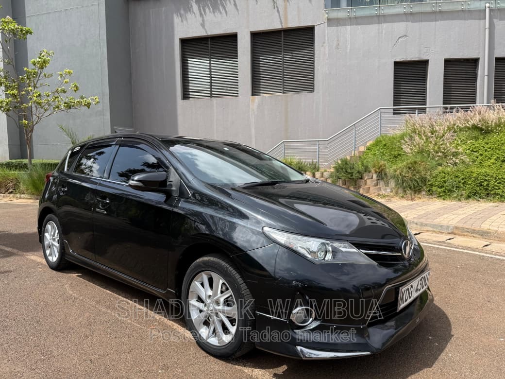 Toyota Auris 5
