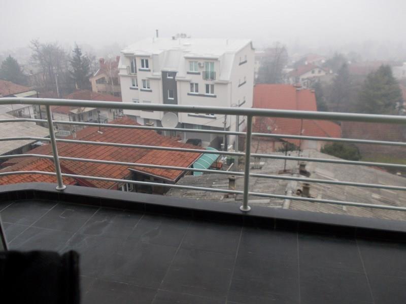 Image 10