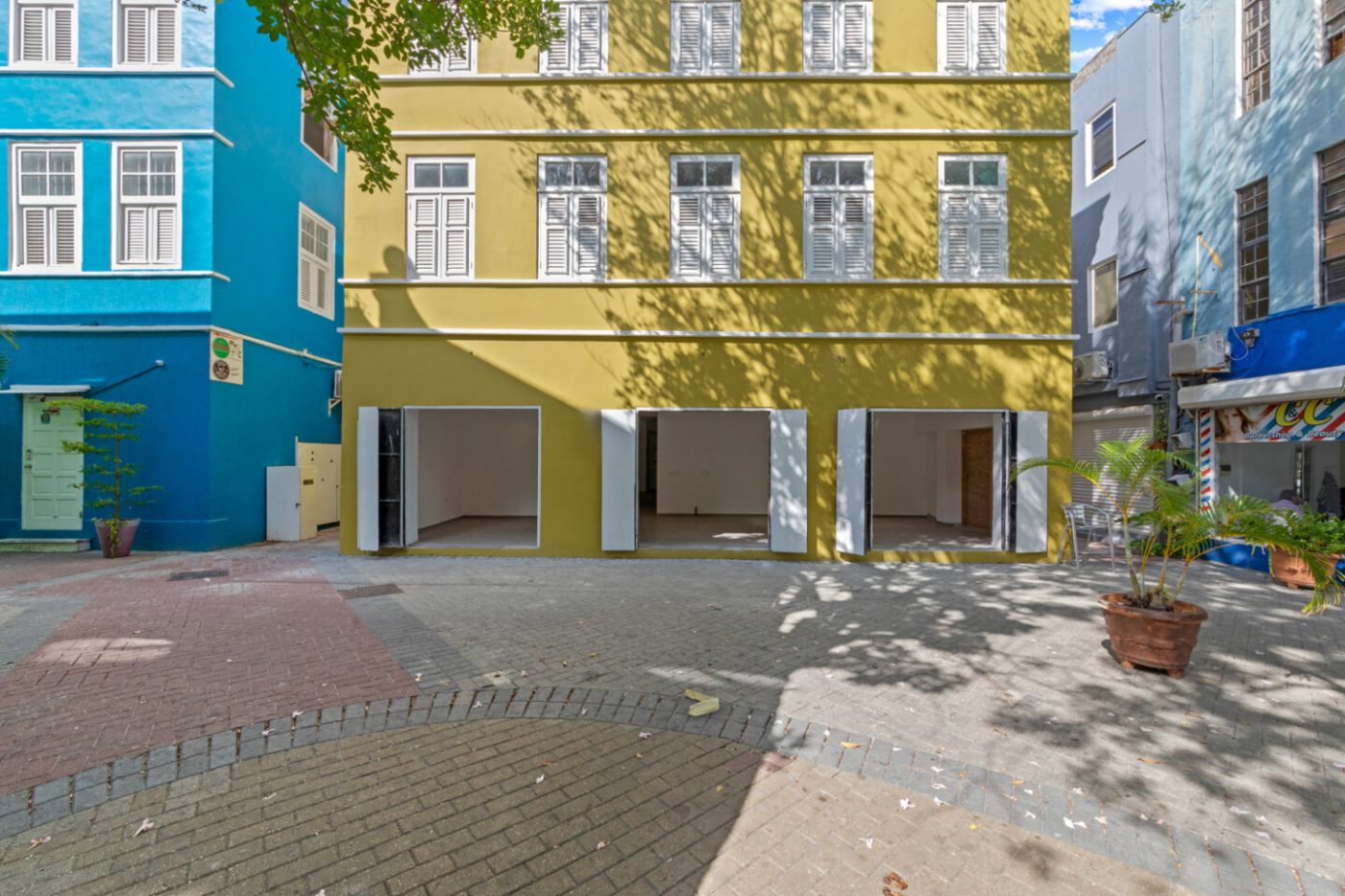 listing image