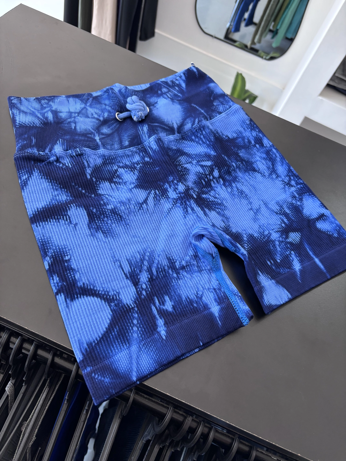 Short Batik regulable