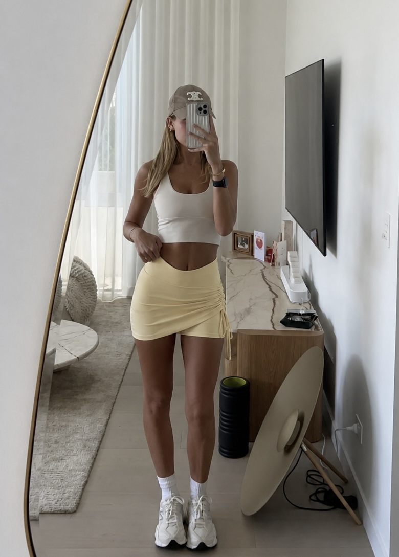 Short Pollera Malta Amarillo