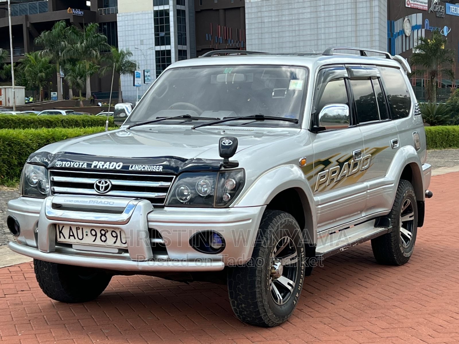 TOYOTA  PRADO 2