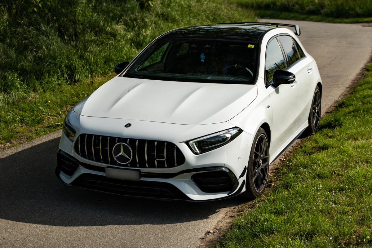 La location voiture particulier Suisse : une alternative économique