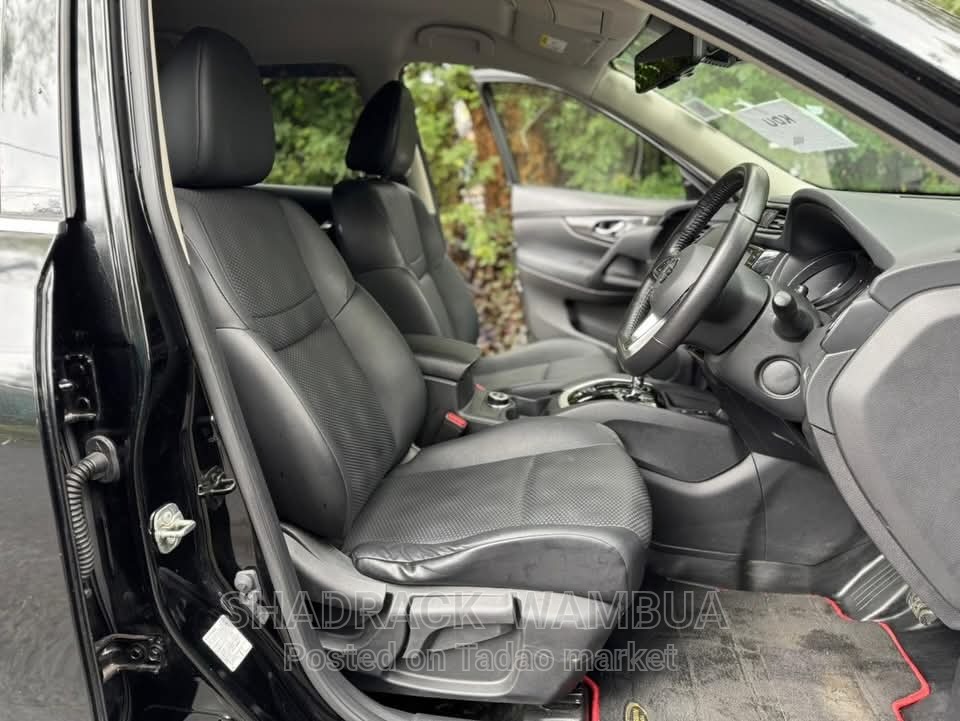 Nissan xtrail-hybrid 3