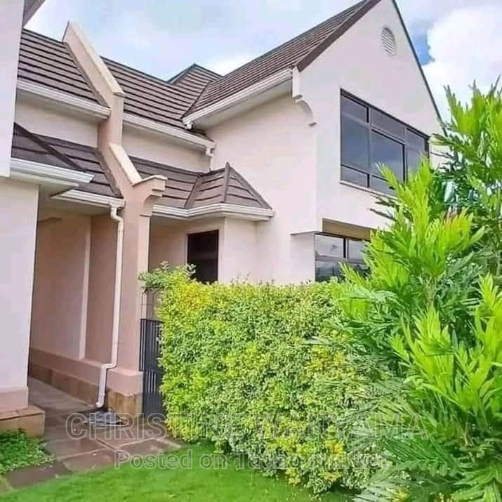 Specious house for rent 3