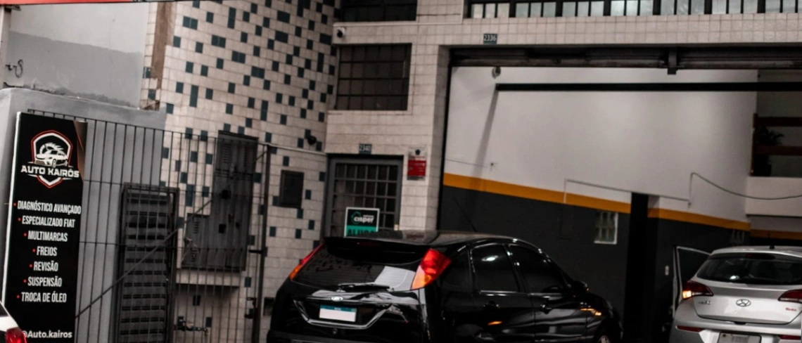 Capa de Auto Mecânica Kairós