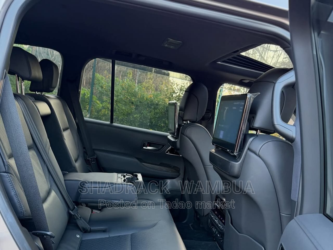 𝗧𝗢𝗬𝗢𝗧𝗔 𝗟𝗔𝗡𝗗 𝗖𝗥𝗨𝗜𝗦𝗘𝗥 𝟯𝟬𝟬 𝗦𝗘𝗥𝗜𝗘𝗦-𝗭𝗫 3