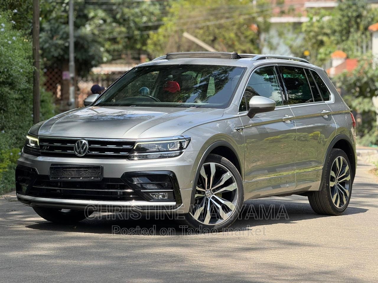 VOLKSWAGEN TIGUAN 2