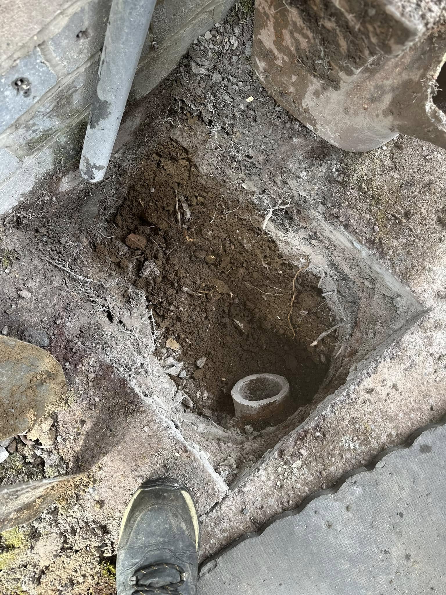 Drainage Installations service by Drain 2 Flow Torquay in the Torbay area