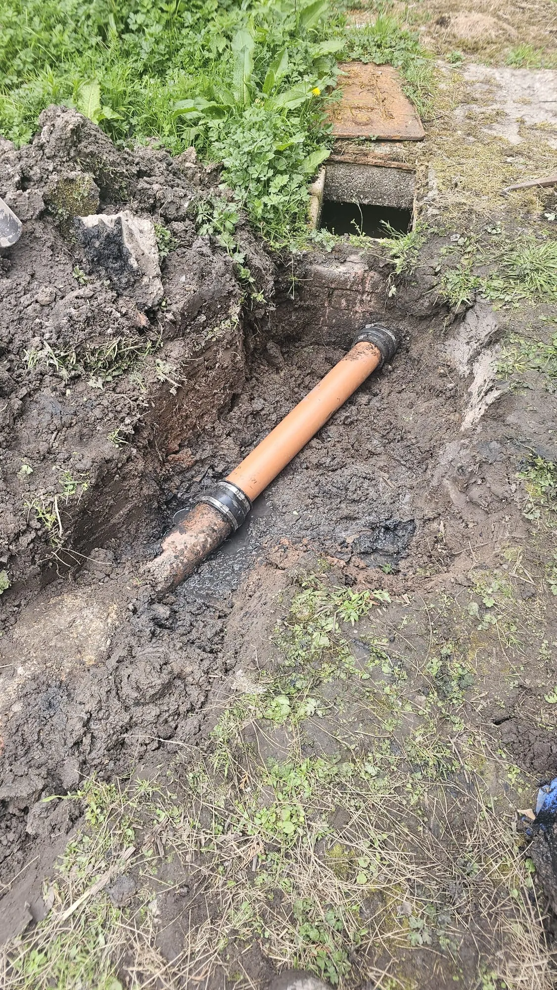 Drain Repair & Relining service by Fast Drainage Northwest in Wigan