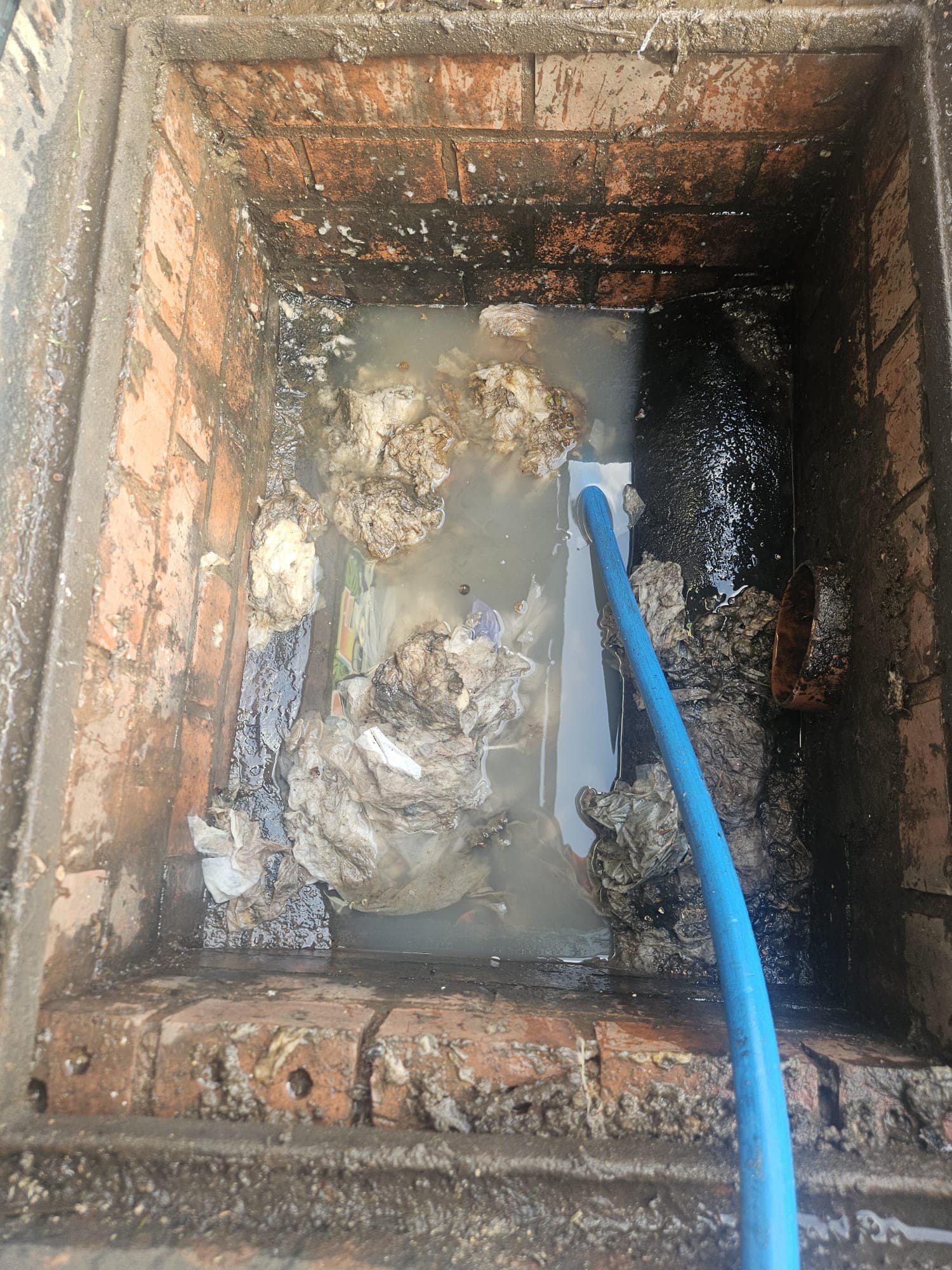 Emergency Drain Unblocking by Drain 2 Flow Torquay