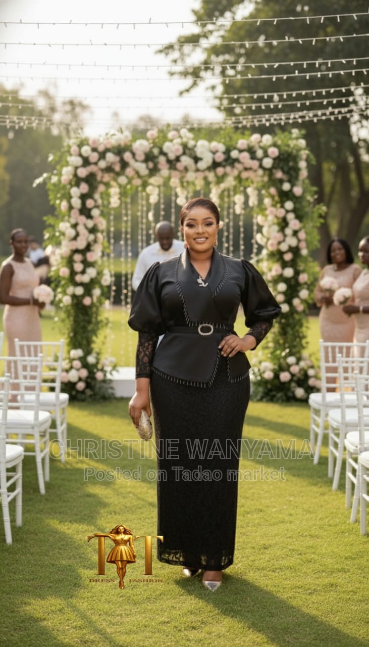 Official dress available for sale 3