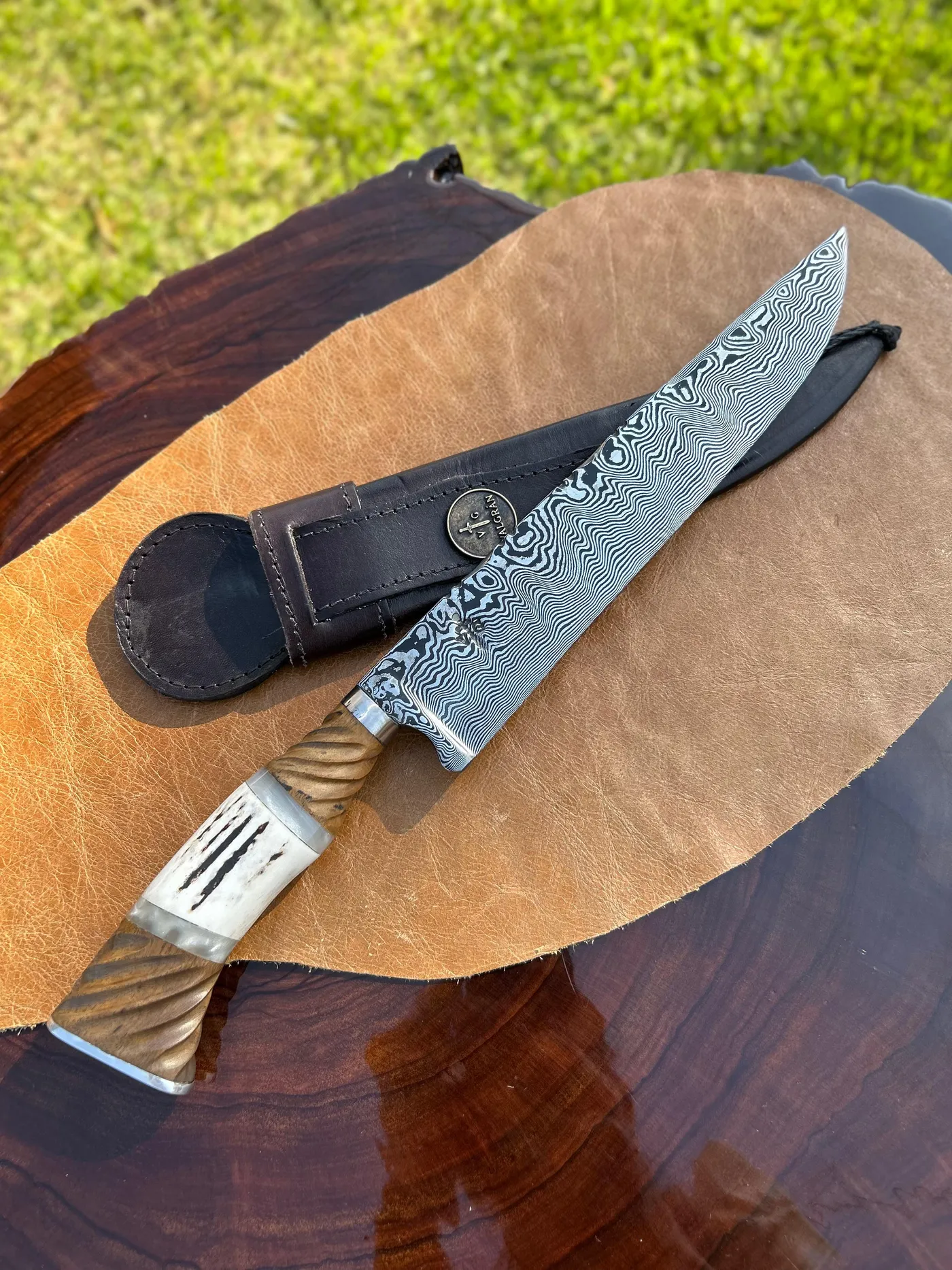 Cuchillo Artesanal Valgran - Damasco Laminada