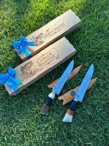 Cuchillo Artesanal Campero + Caja de Regalo