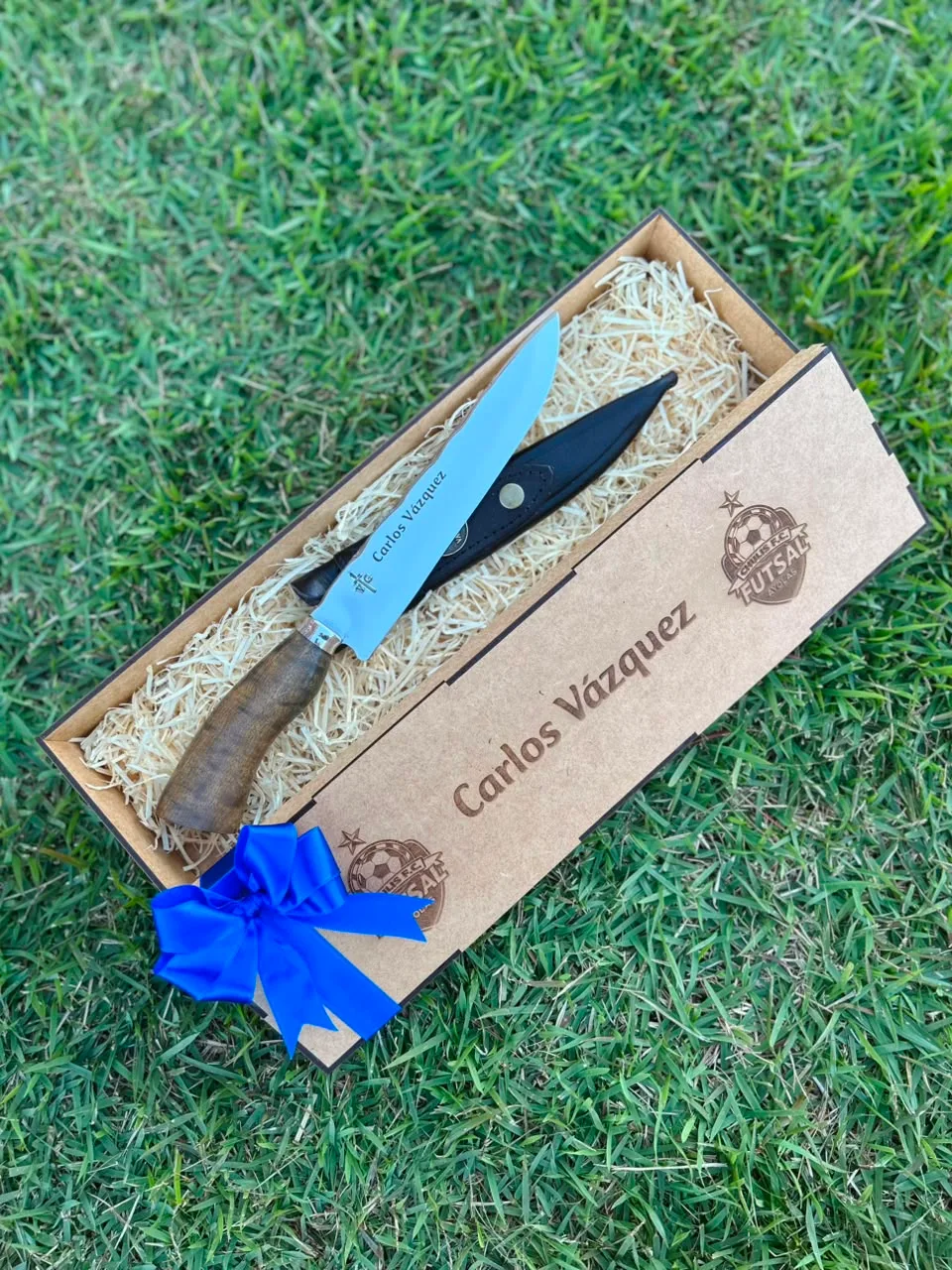 Cuchillo Artesanal Linea Corporatia + Caja de Regalo