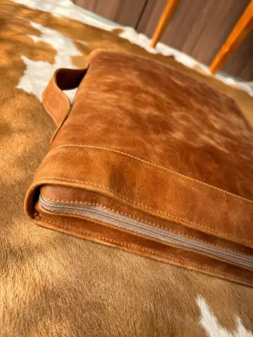 Estuche en Cuero para Cuchillos y Tabla 32x45 - Linea Dakota