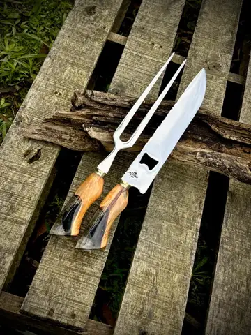 Conjunto Artesanal Valgran - Linea Personalizada Cuchillo Abridor + Tenedor con Mango Hibrido e Pingente