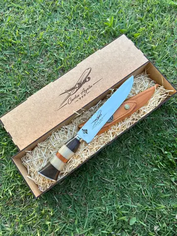 Cuchillo Artesanal Campero + Caja de Regalo