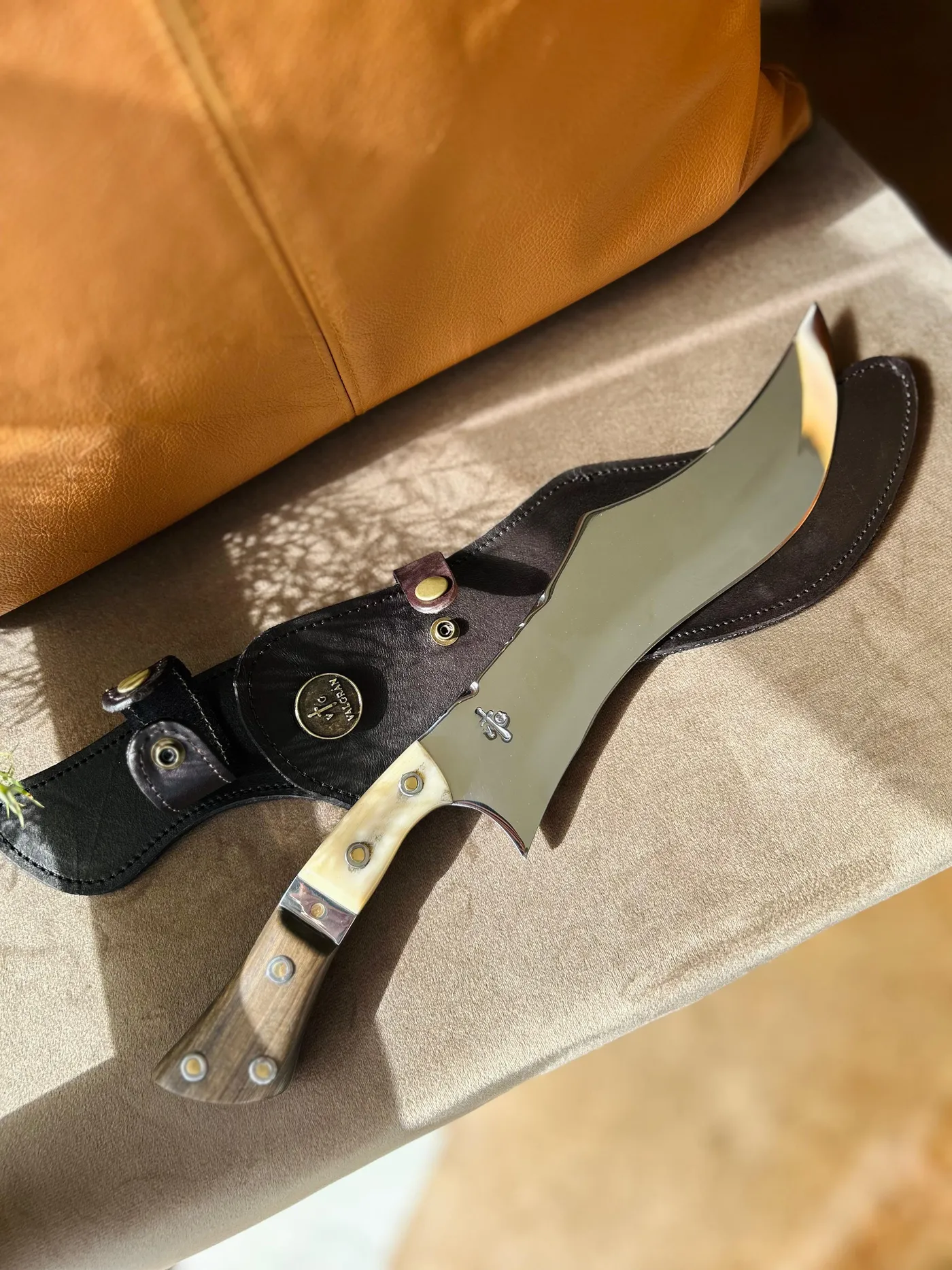 Cuchillo Artesanal Valgran Picañero Shark 3mm 10''