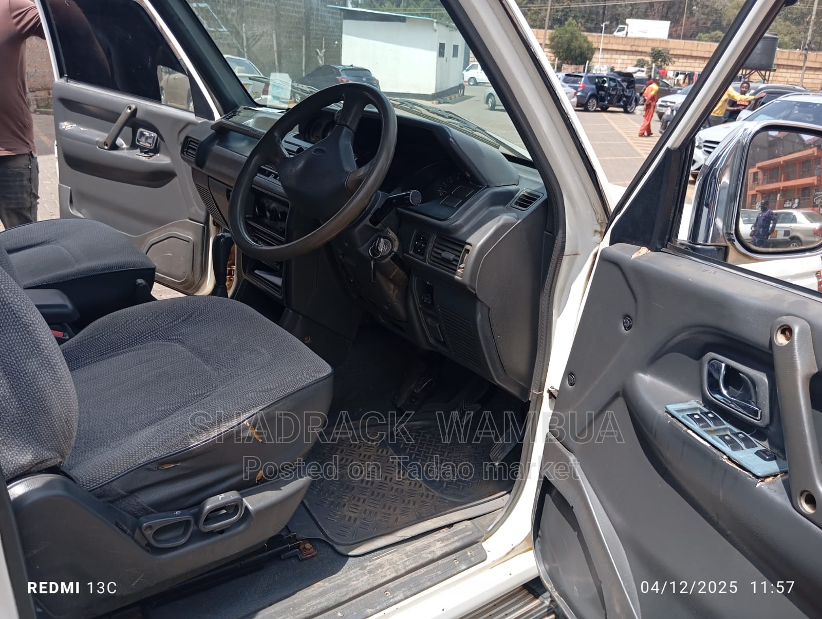 Mitsubishi pajero GLX 2