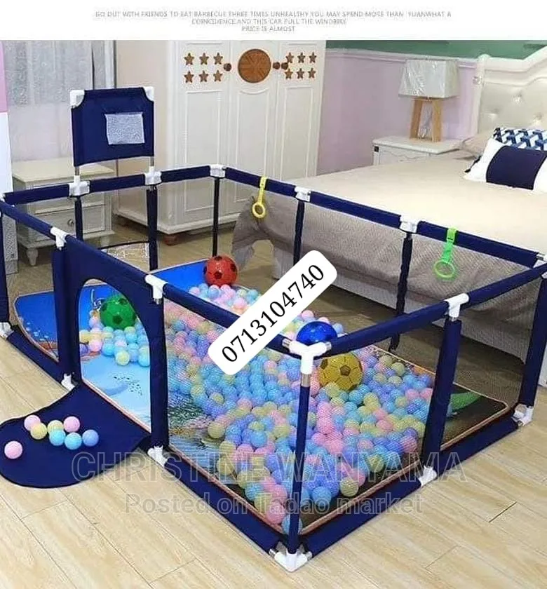 Kids playpen with soft play balls 3