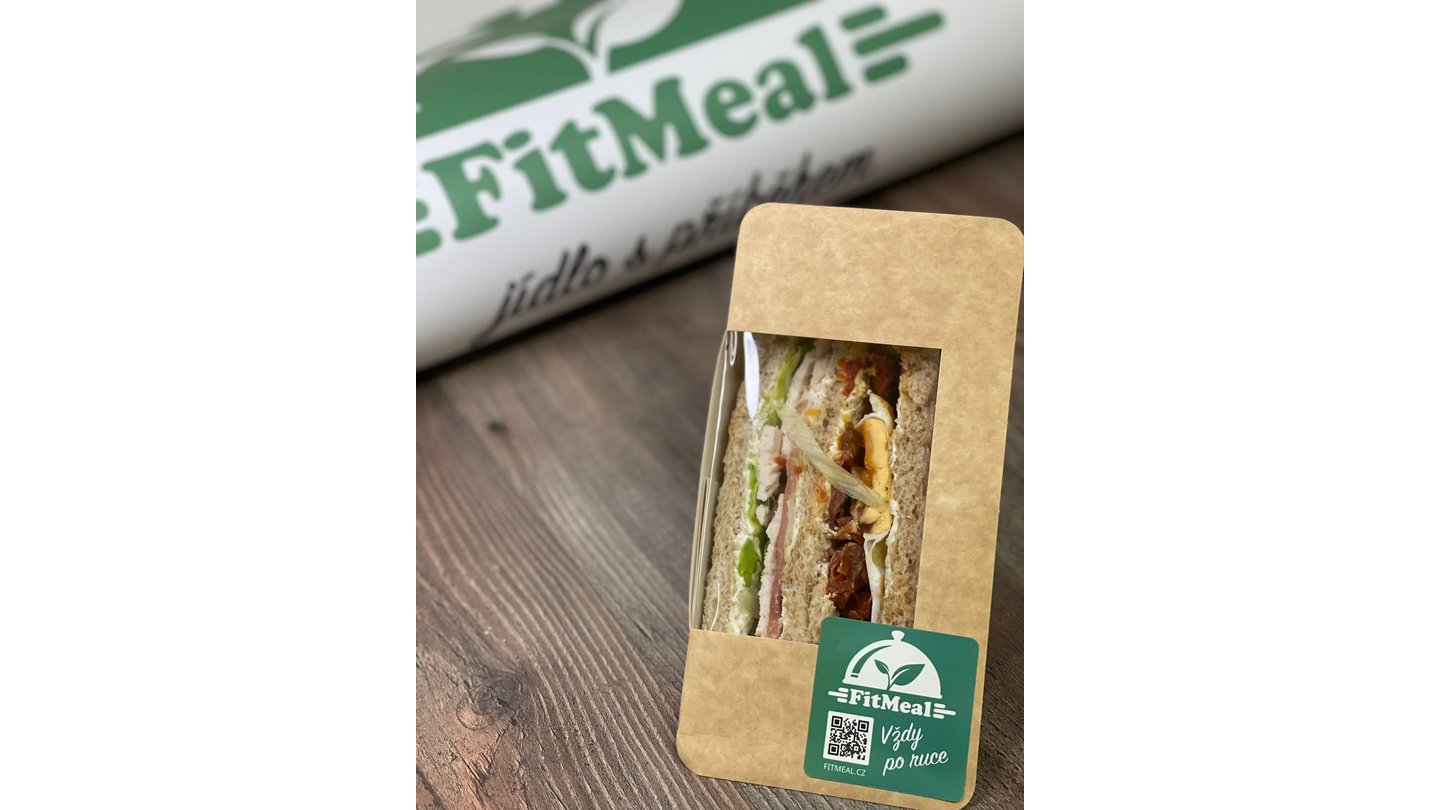 Kuřecí sendvič s pršutem