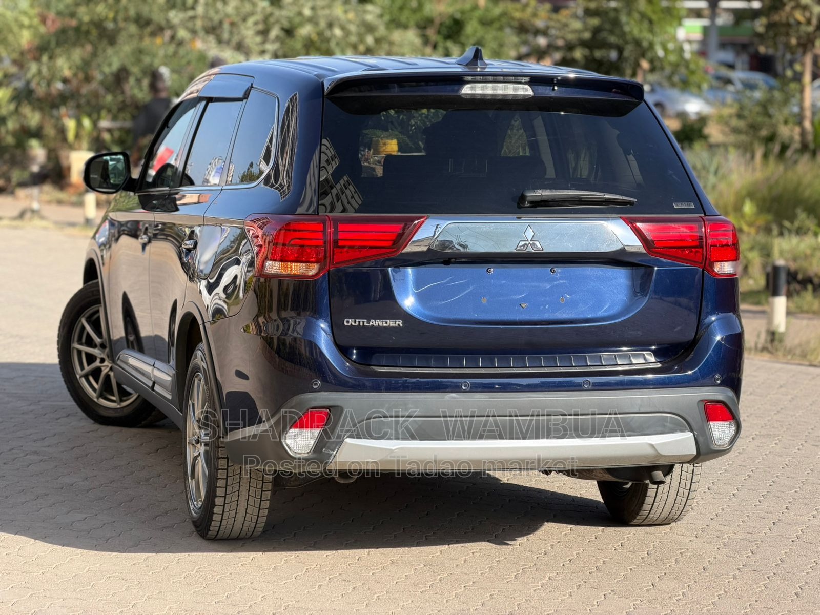 Mitsubishi Outlander 3