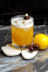 Smooth Whiskey Sour - Artisan Cocktail Craftsmanship