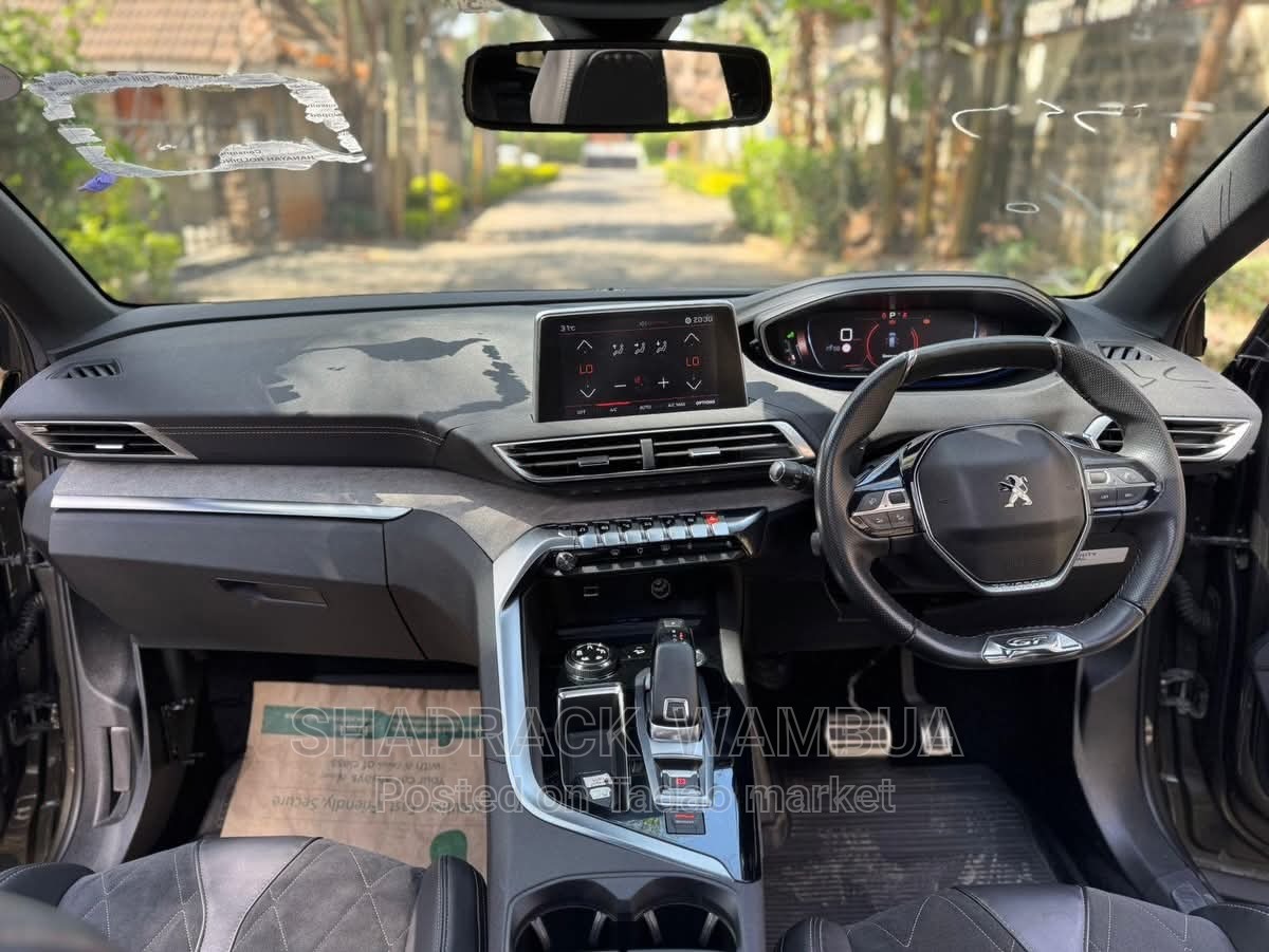 PEUGEOT 3008 GT-LINE 2