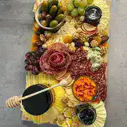 Party Cheese Charcuterie Board Recipe - Rocely