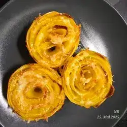 ROSES DE POMMES DE TERRE