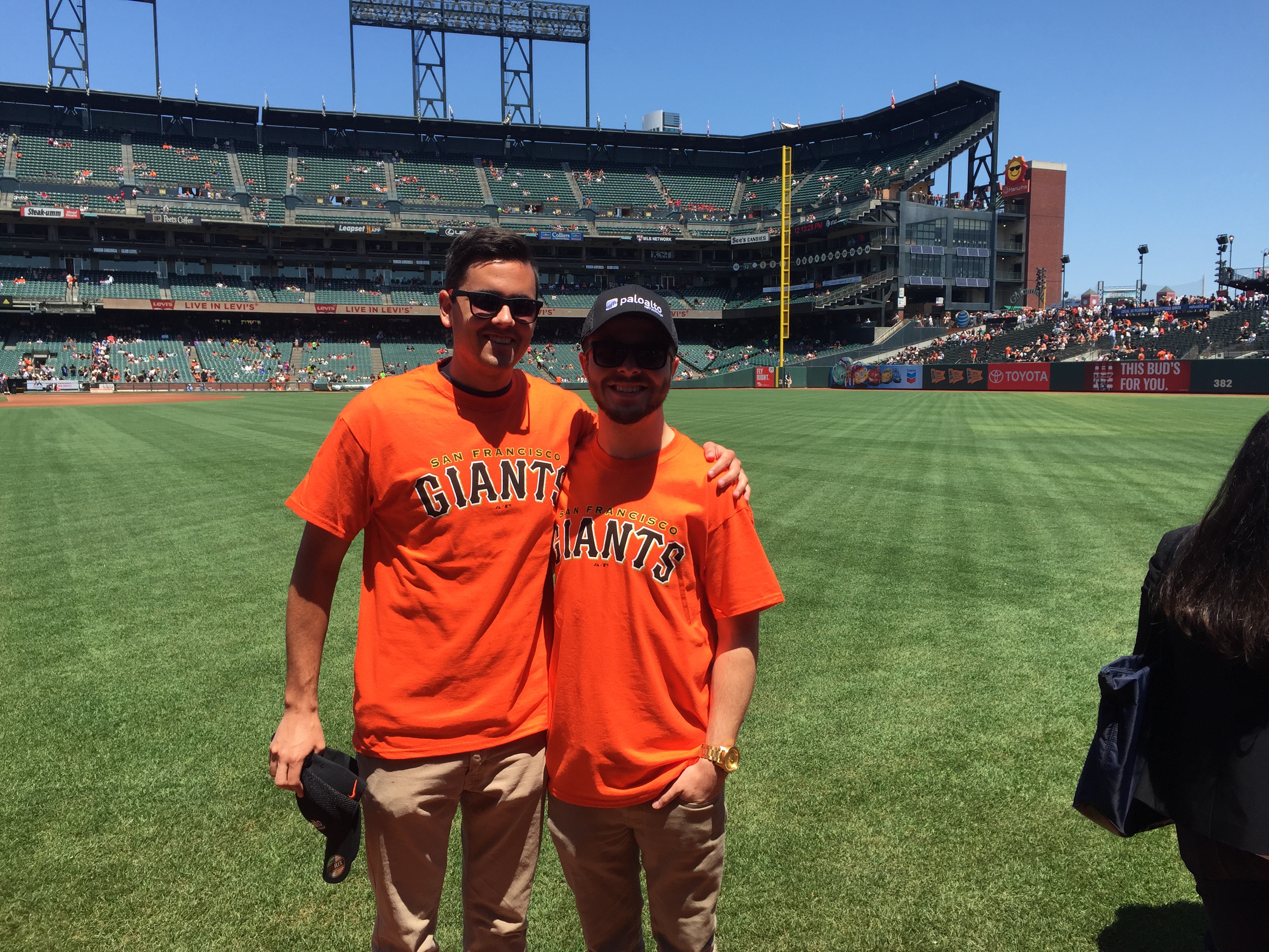 Business trip to Giants game with Matt Elliott