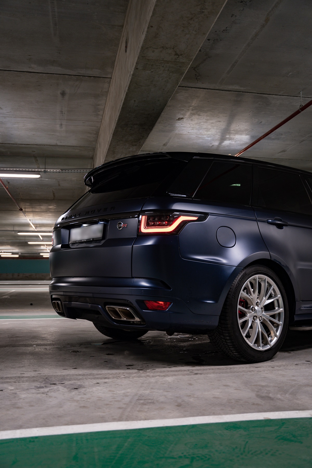 Louer une voiture premium à Paris : conseils et astuces