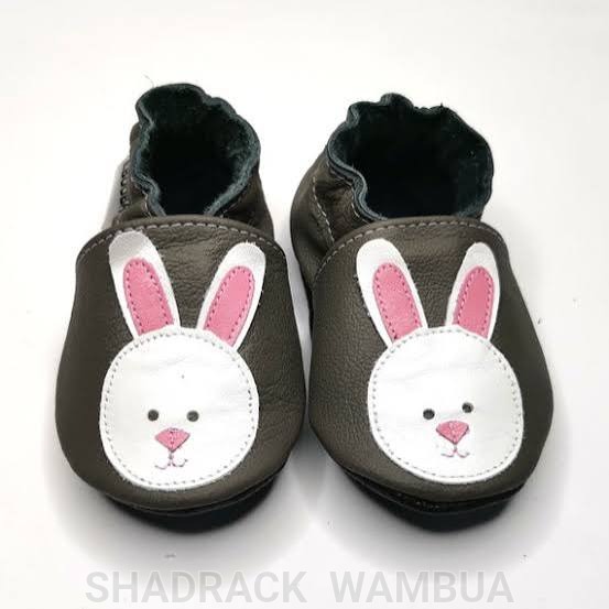 Rabbit ear girls shoes 3