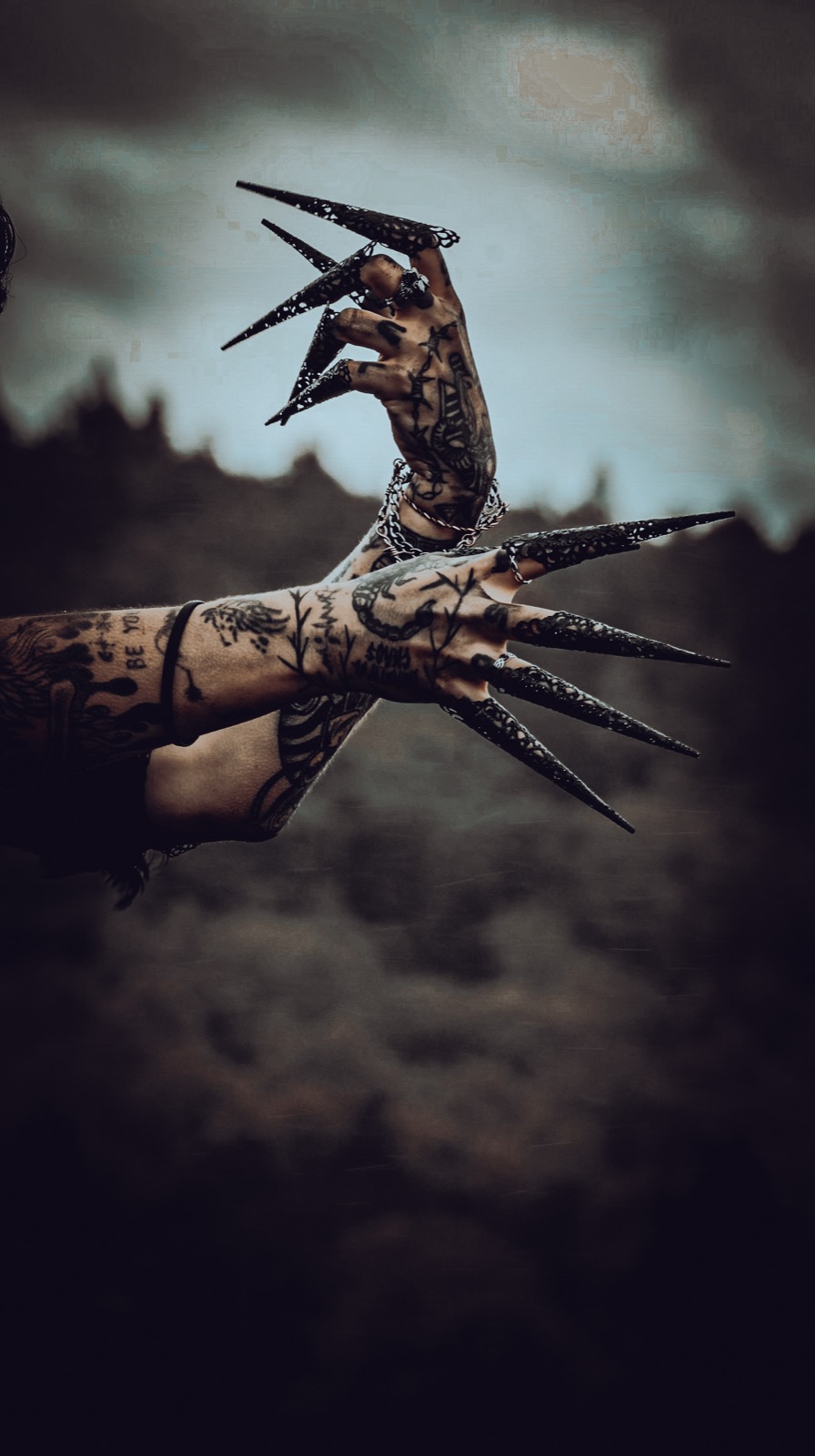 ŁucyVivor press shot