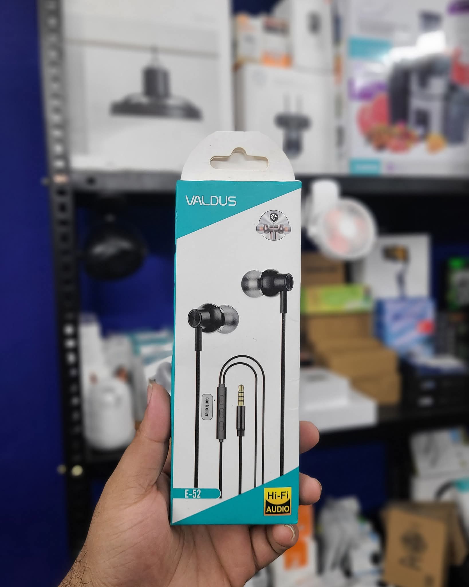 Valdus E-52 Earphone Type C Port