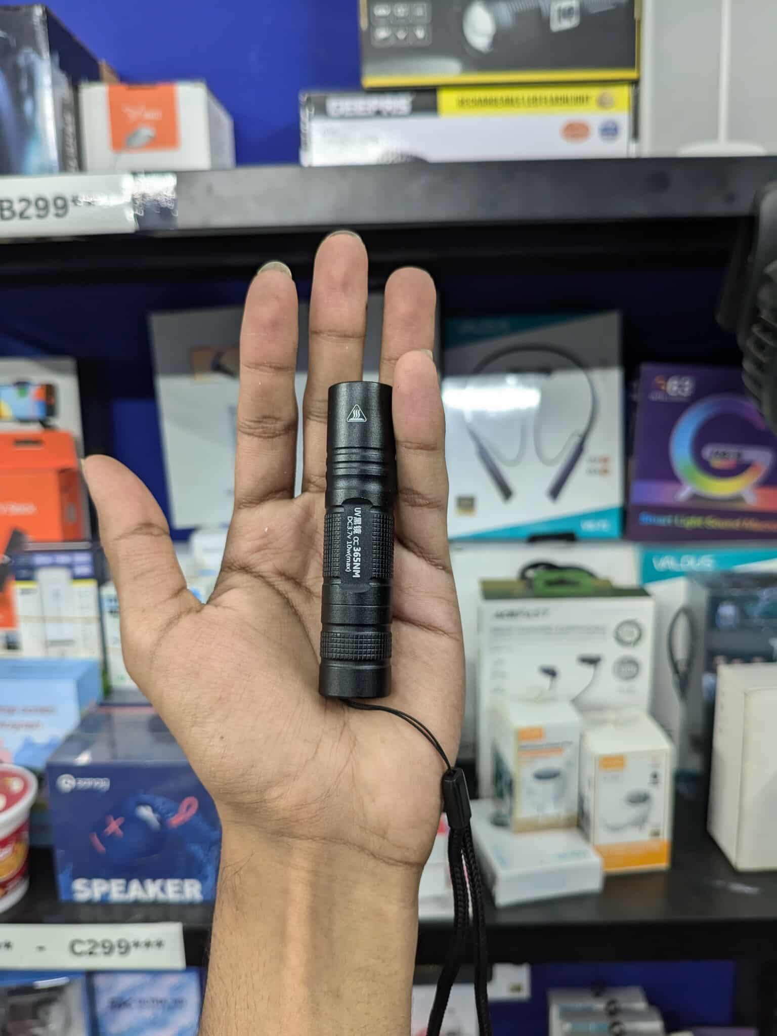 UV-365nm 10W LED Flashlight