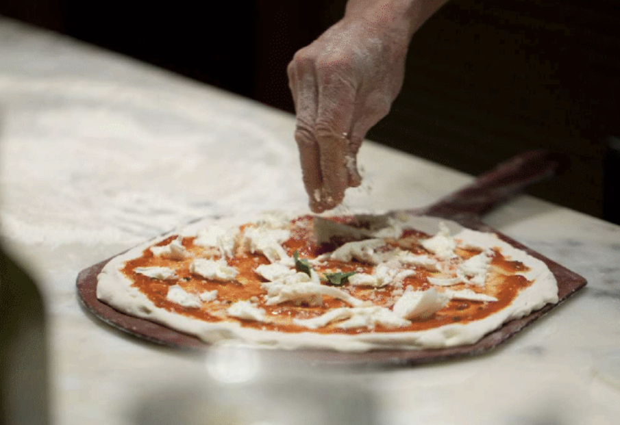 Pizza and Gelato: A Roman Cooking Experience