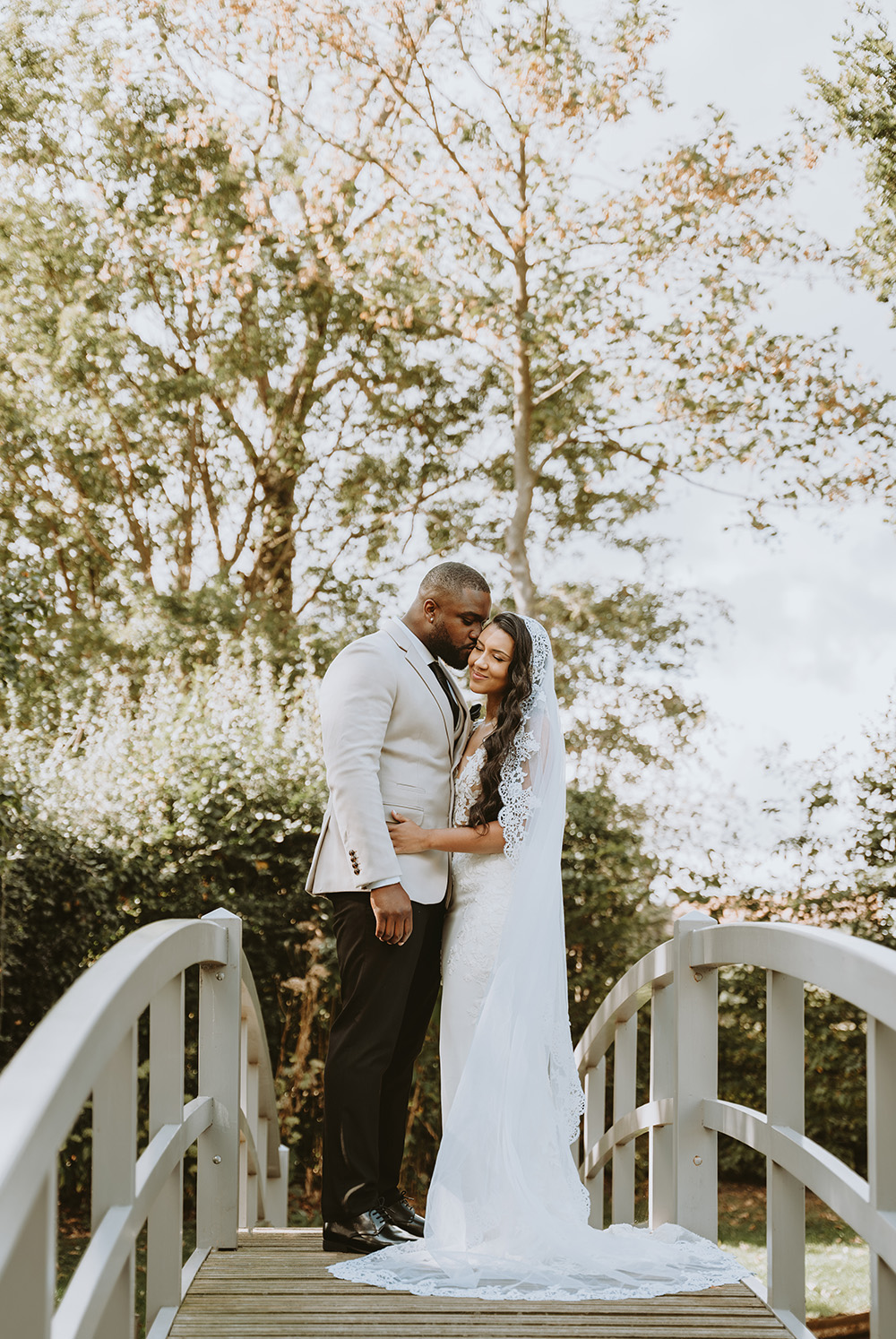 Bride and groom portrait pontlands park