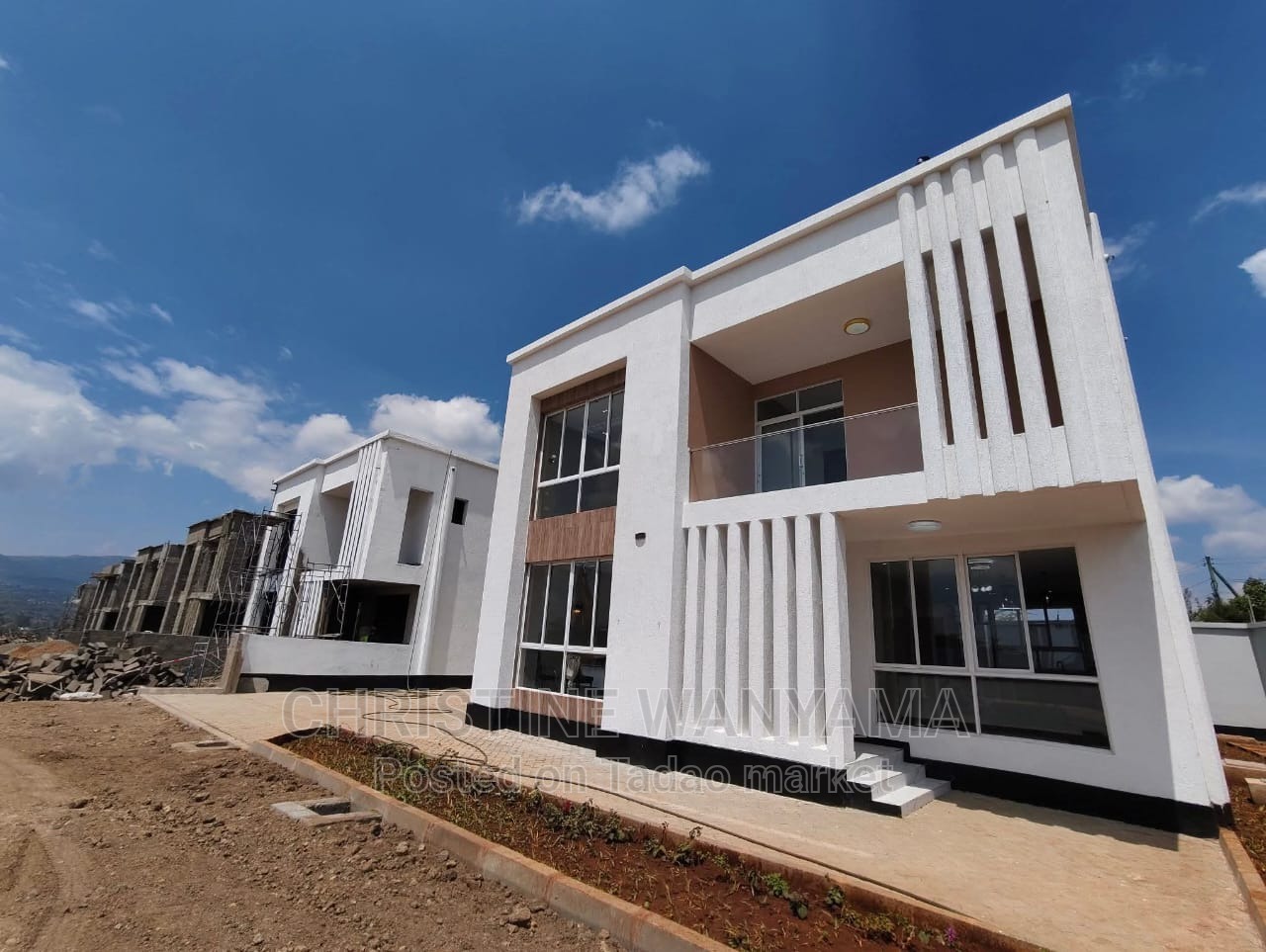 Houses for sale from 3bdm,4 and 5 2