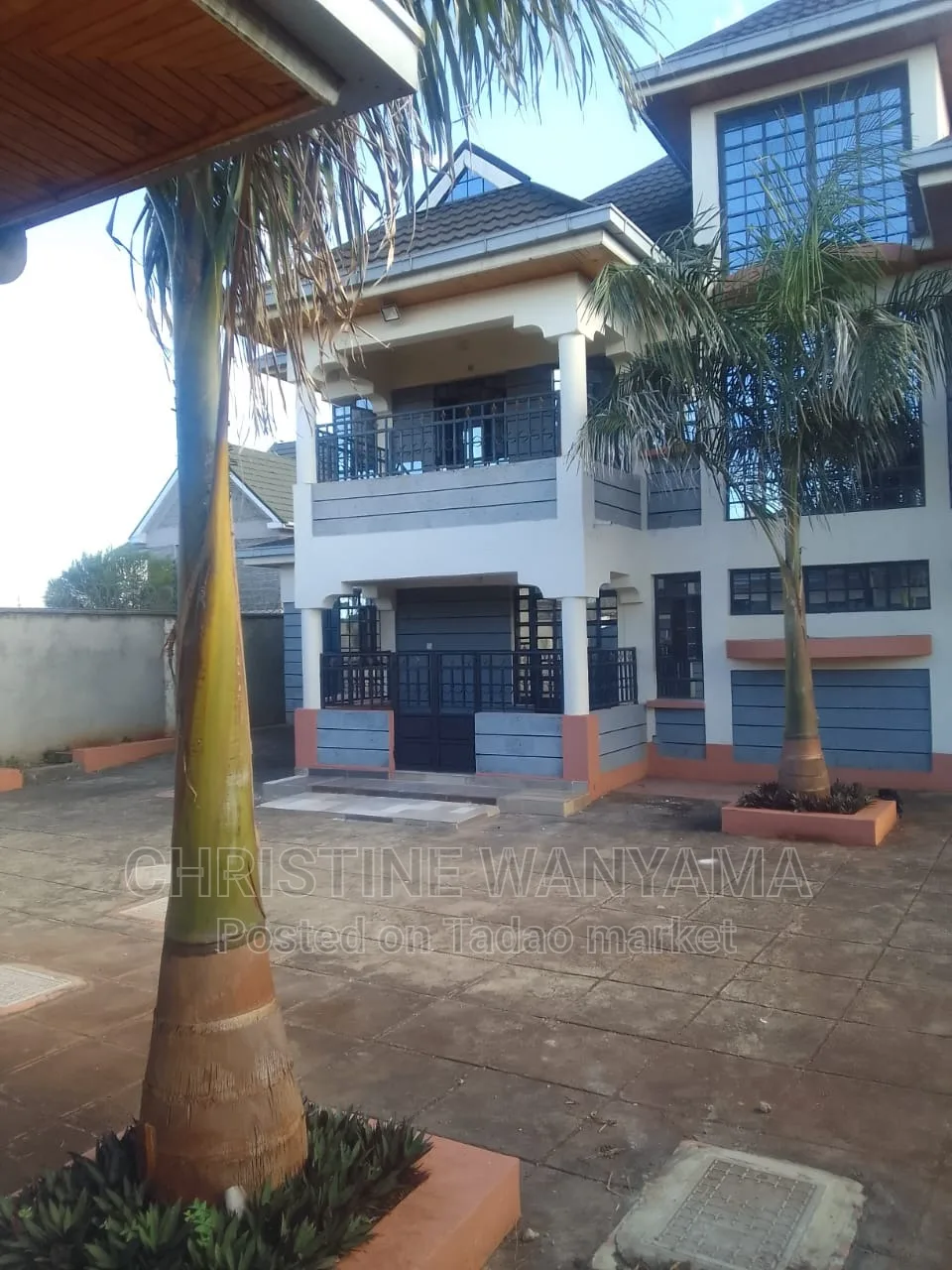 5 Bedroom house for sale 2