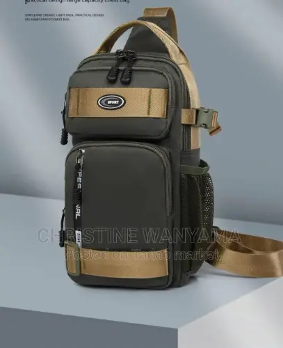 Men's high capacity chest bag
