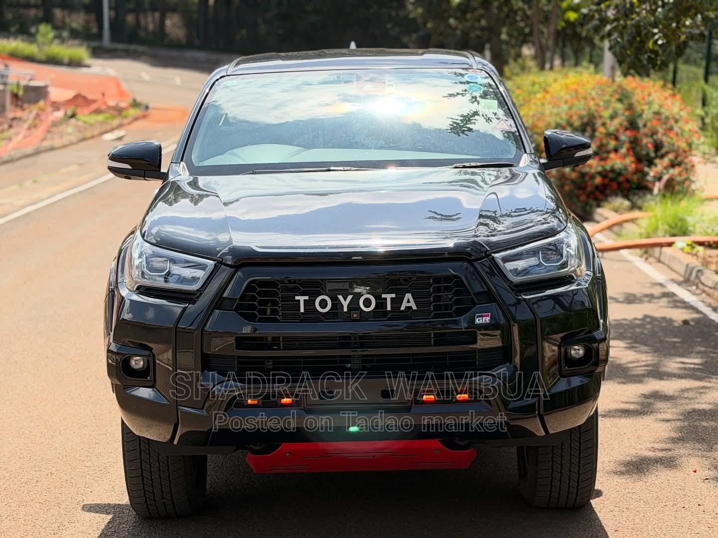 Toyota Hilux GR SPORT Double Cabin 2