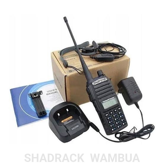 Baofeng UV 82 walkie talkie 2