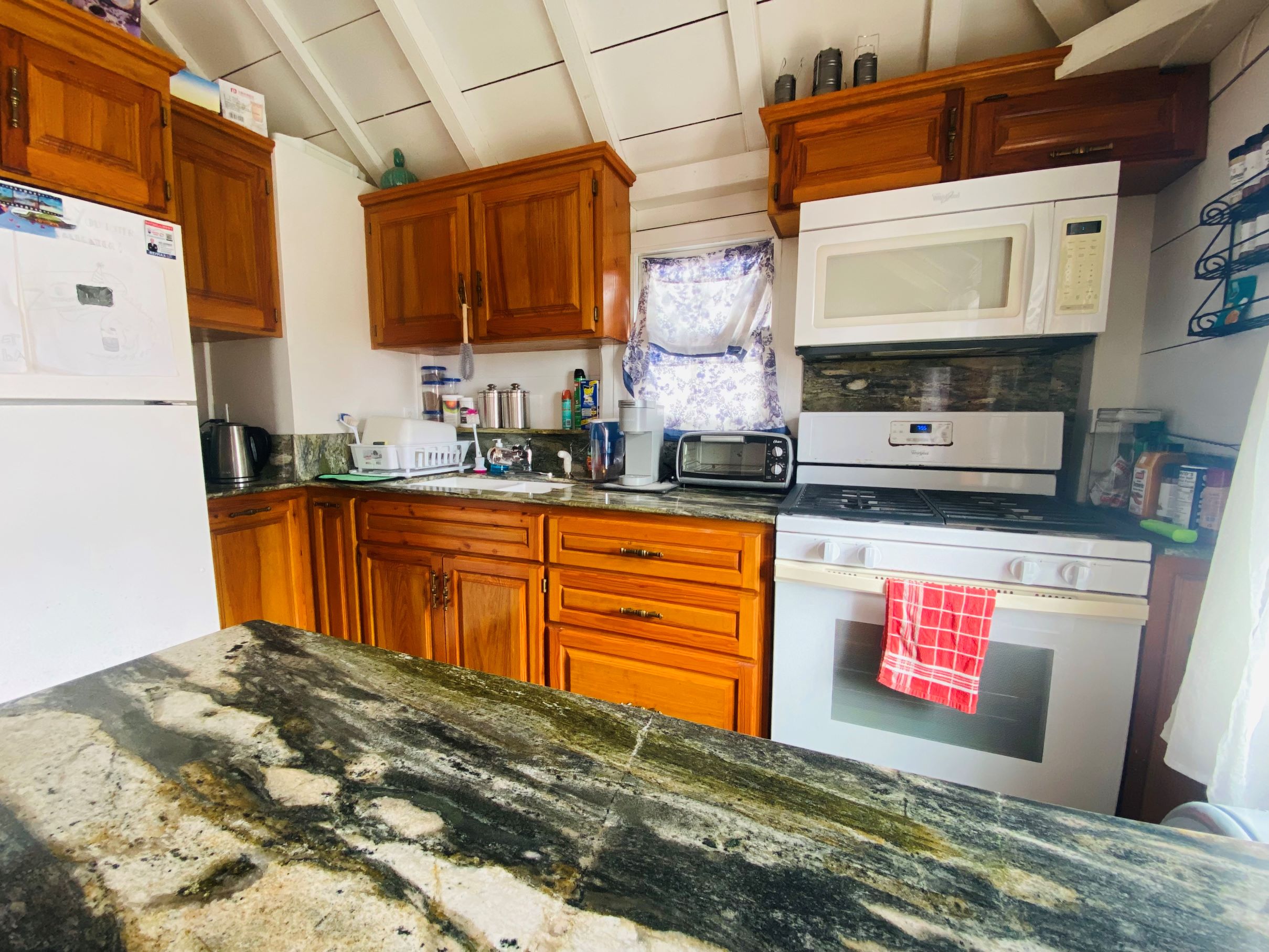 Utropia listings image: 89393ed6-e2a3-49ec-a232-13ff9bfaa228-7bntg1.jpg