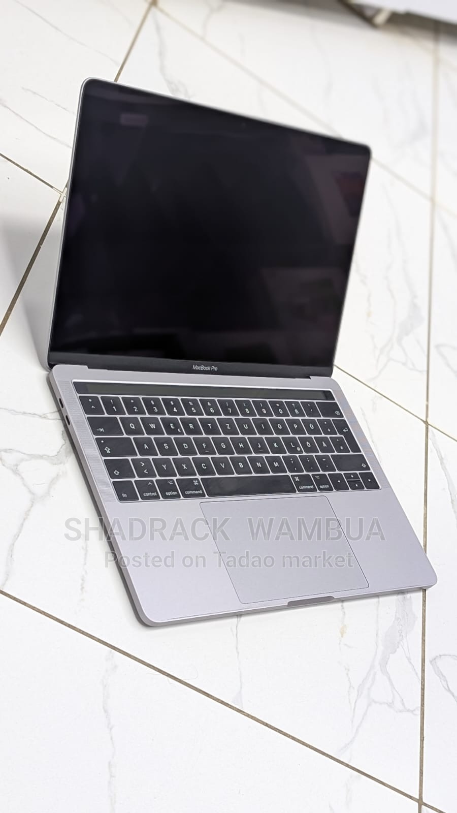 MACBOOK PRO 2