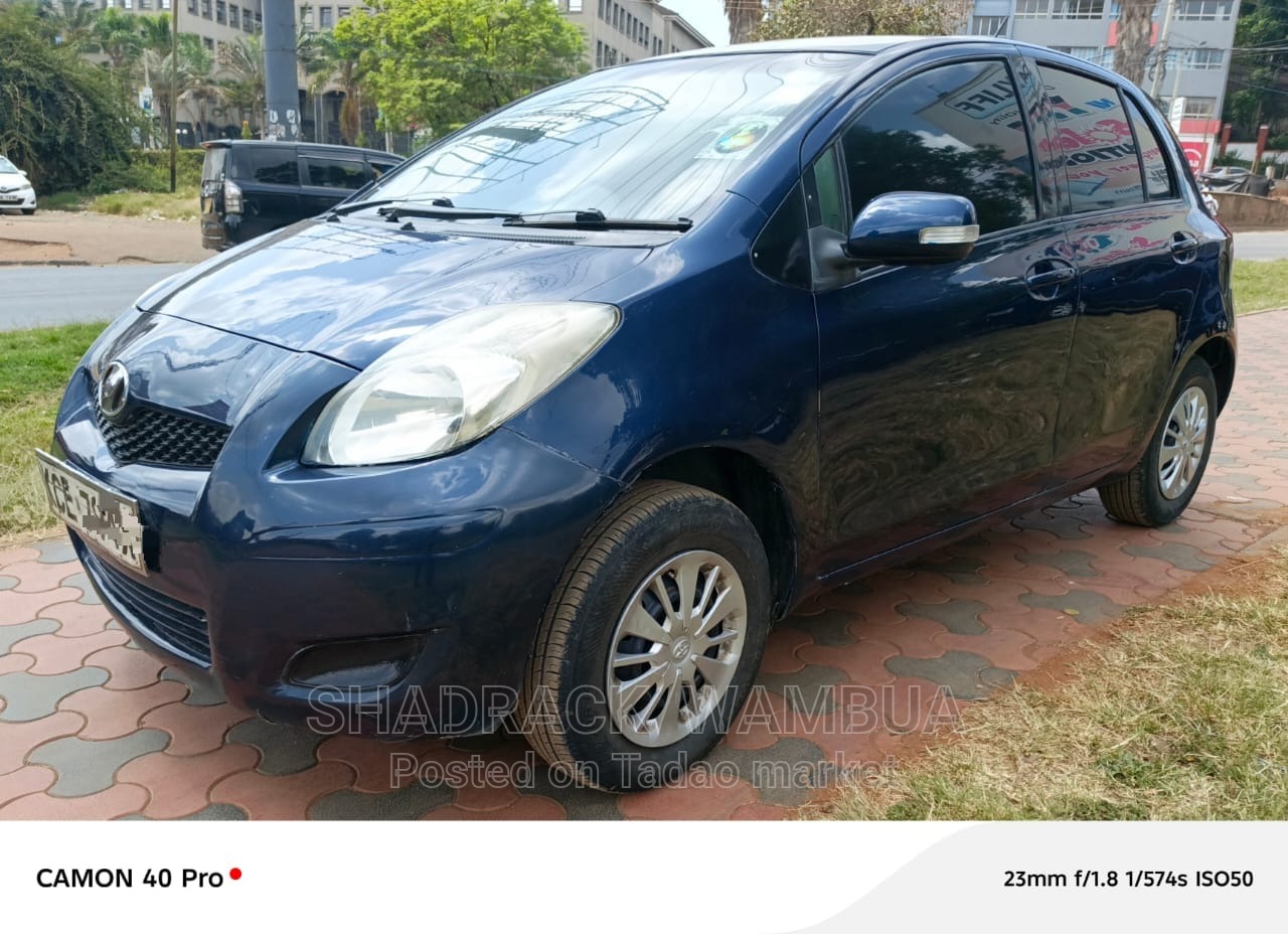 Toyota vitz 4