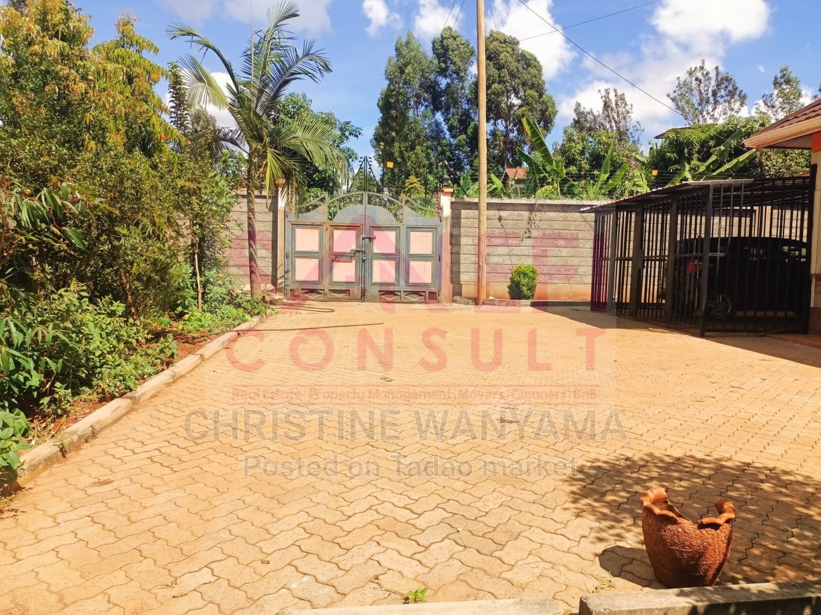 Specious house for sale 3