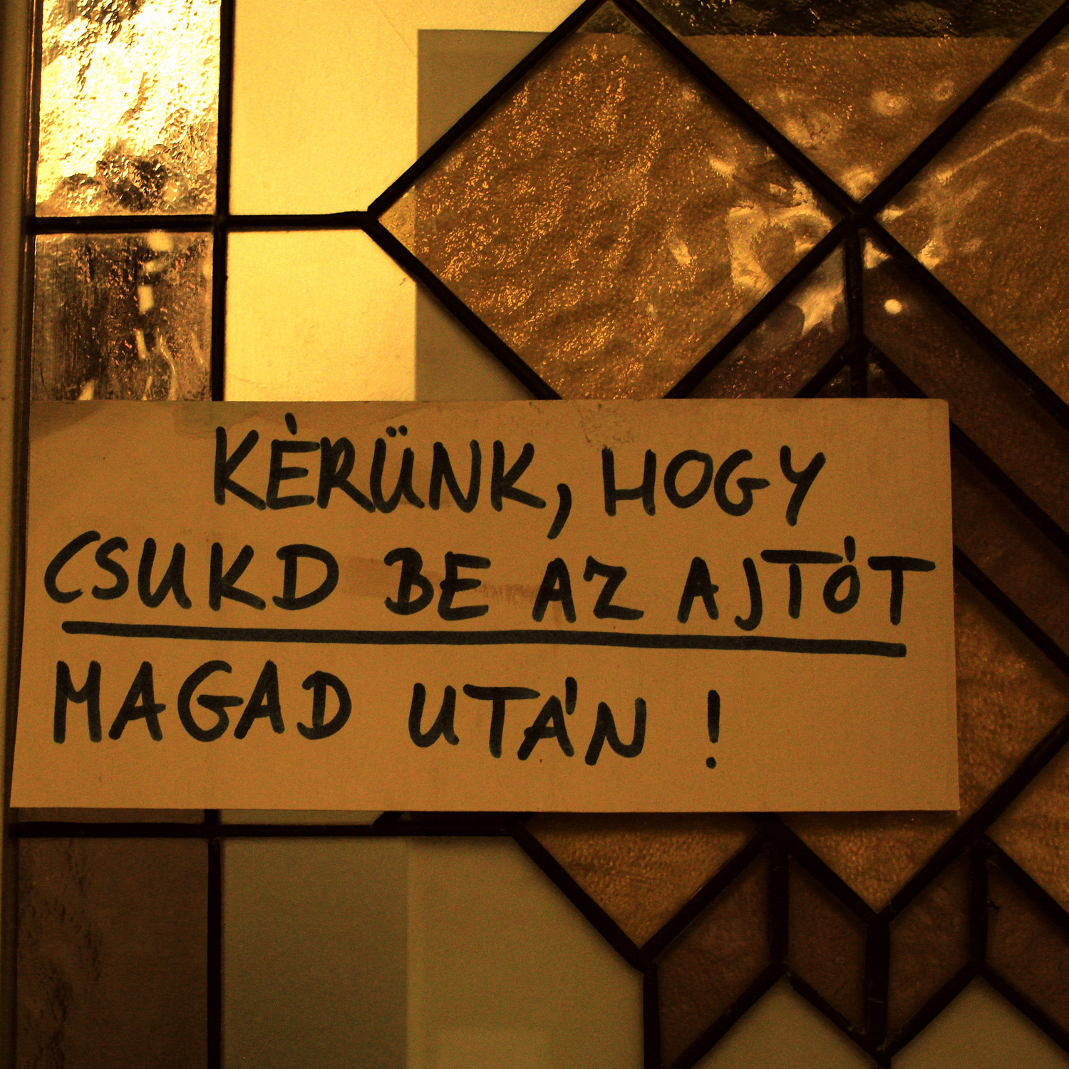 Kérjük